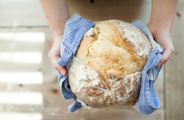 Brot selber backen - hier gibt es die Tipps