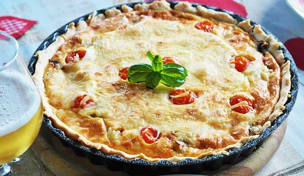 Quiche - eine gute Wahl, wenn man Deftiges backen möchte