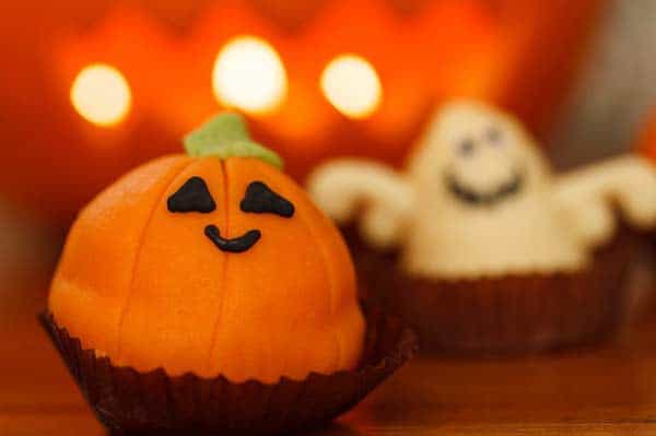 kindgerechte Grusel-Süßspeisen für Halloween