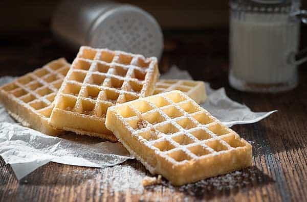 Waffeln schmecken am besten selbstgebacken und gleich warm aus dem Waffeleisen